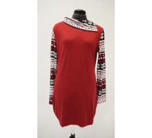Платье красное с длинным рукавом